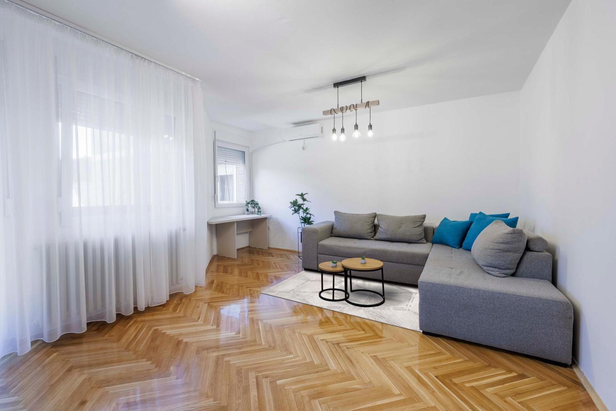 Sari City Center Apartment Újvidék Kültér fotó
